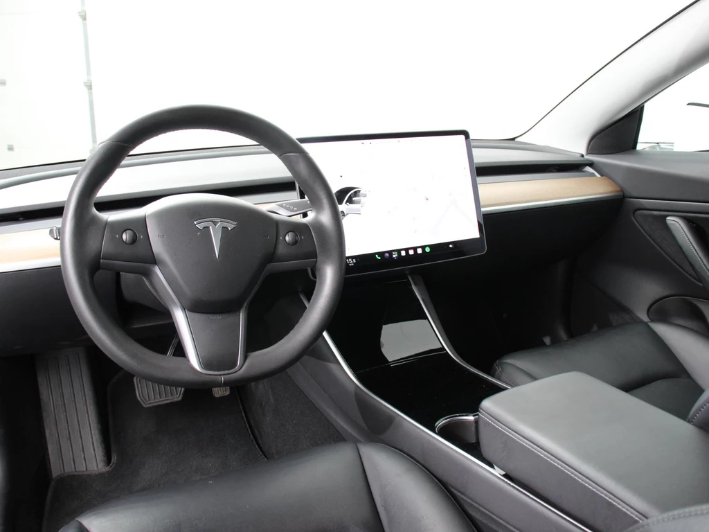 Tesla Model 3 – foto 7