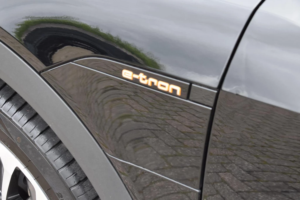 Audi e-tron – foto 32