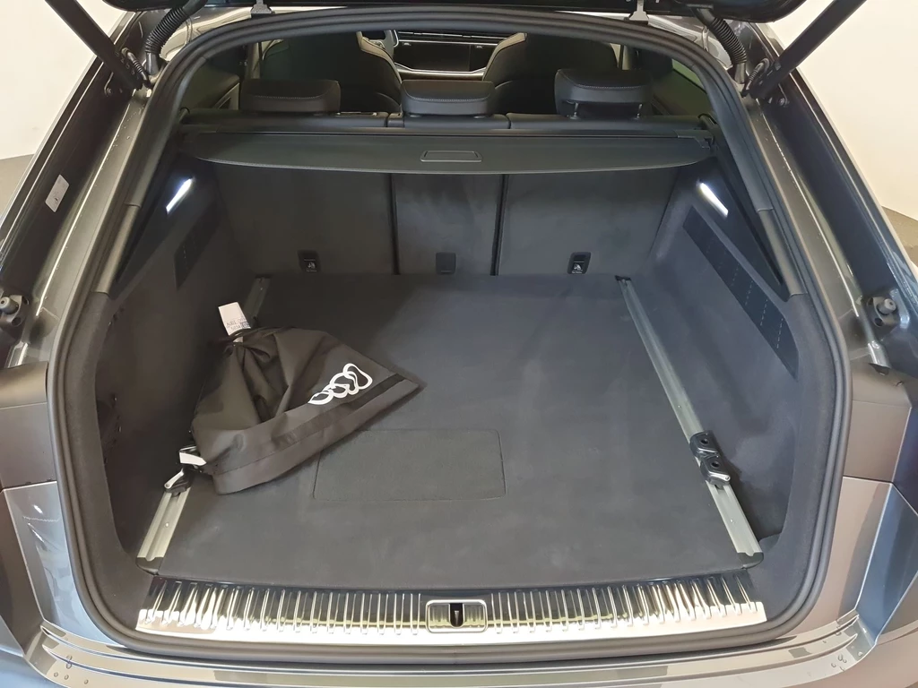 Audi Q8 – foto 23