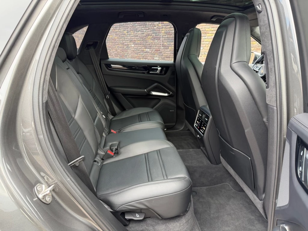 Porsche Cayenne – foto 27