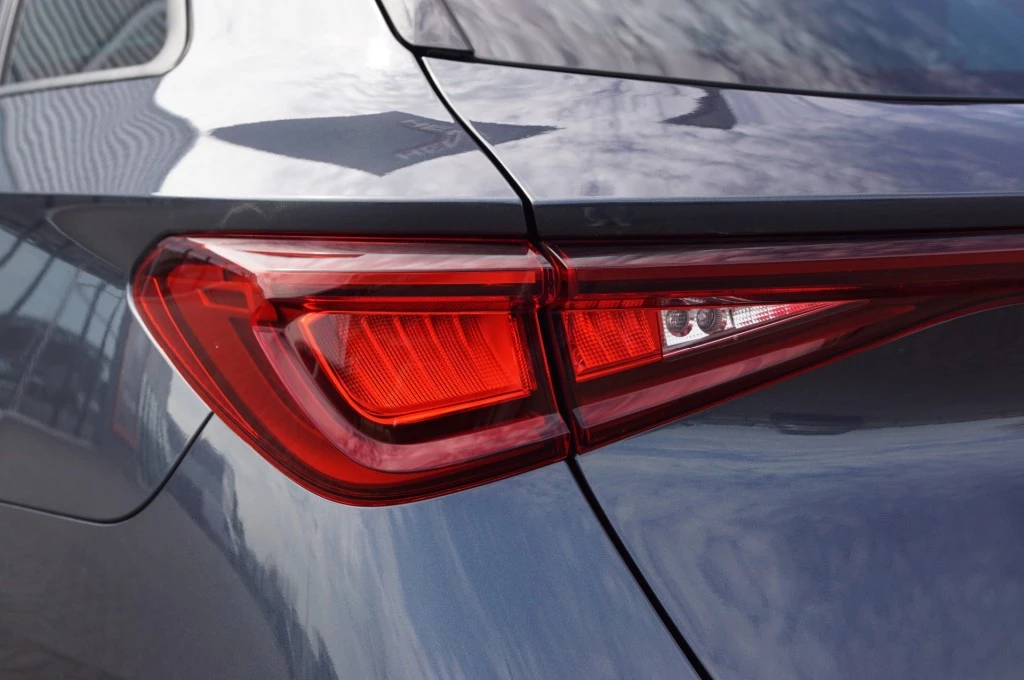 SEAT Leon – foto 18