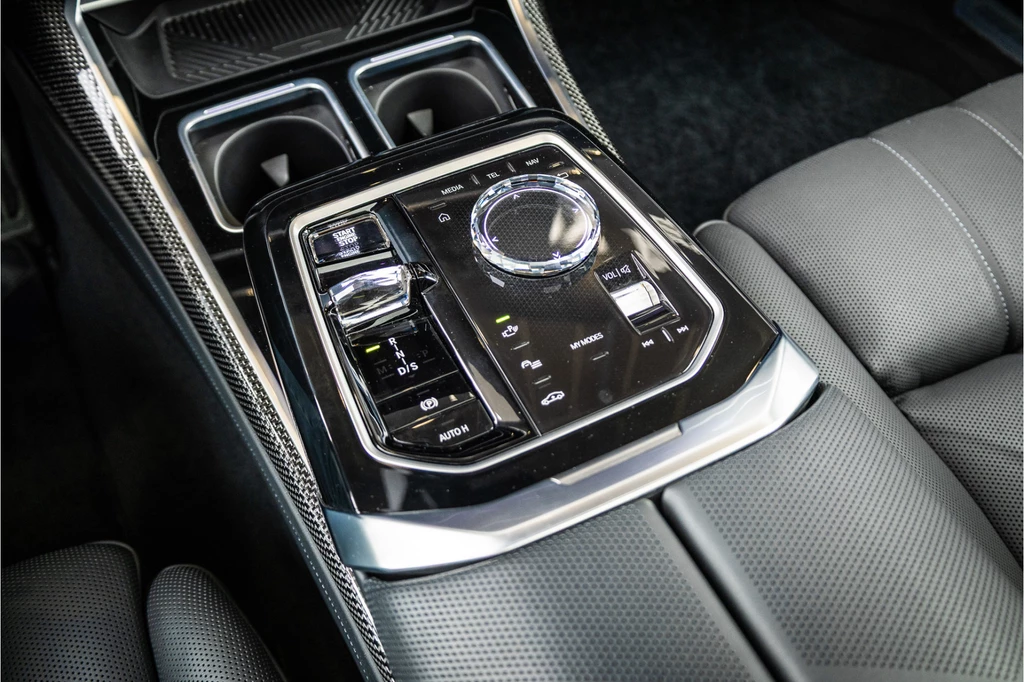 BMW 7 Serie – foto 24