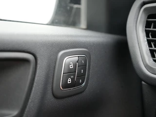 Ford Kuga – thumbnail 21