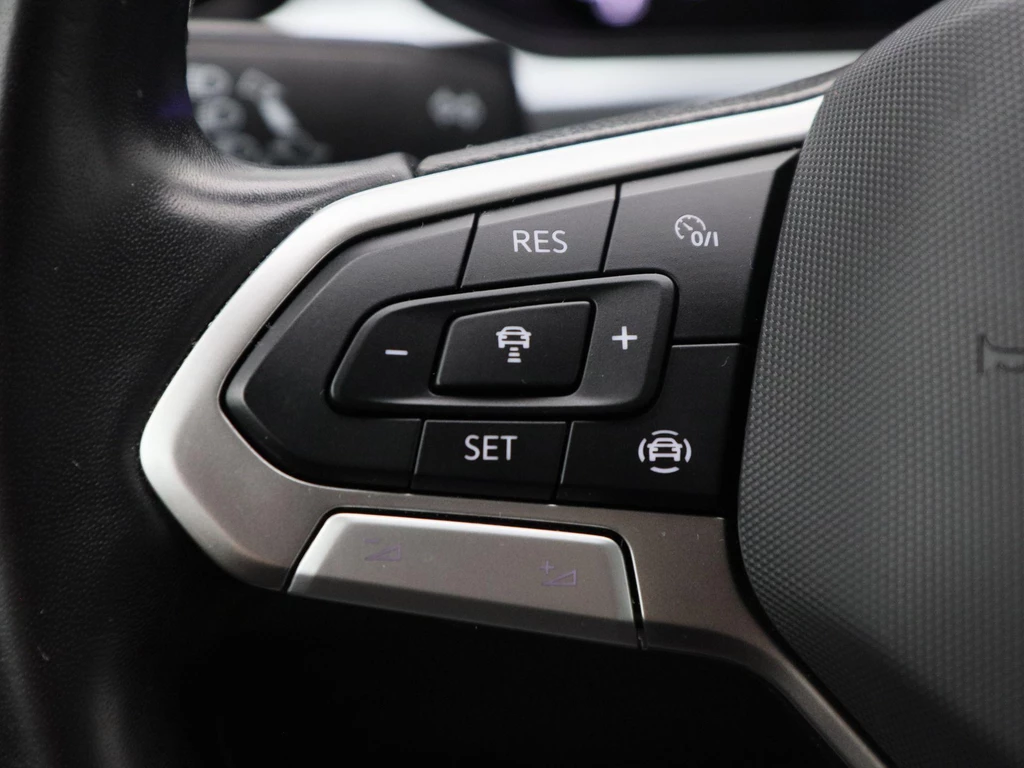 Volkswagen T-Roc – foto 21