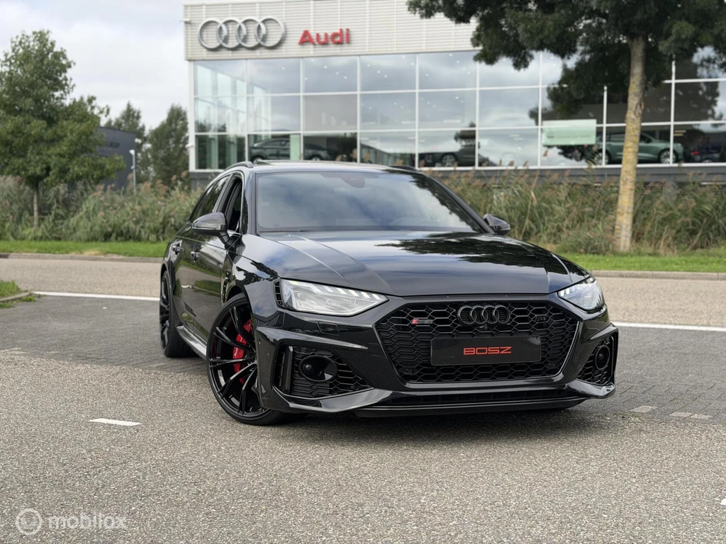 Audi RS4 – foto 8
