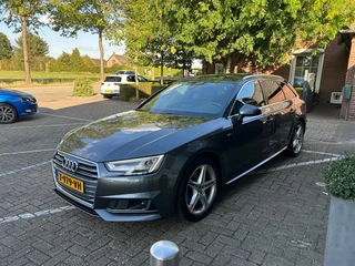 Audi A4 – thumbnail 1