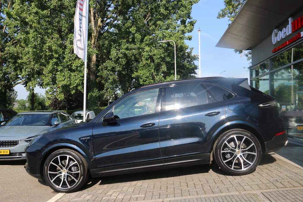 Porsche Cayenne – foto 2