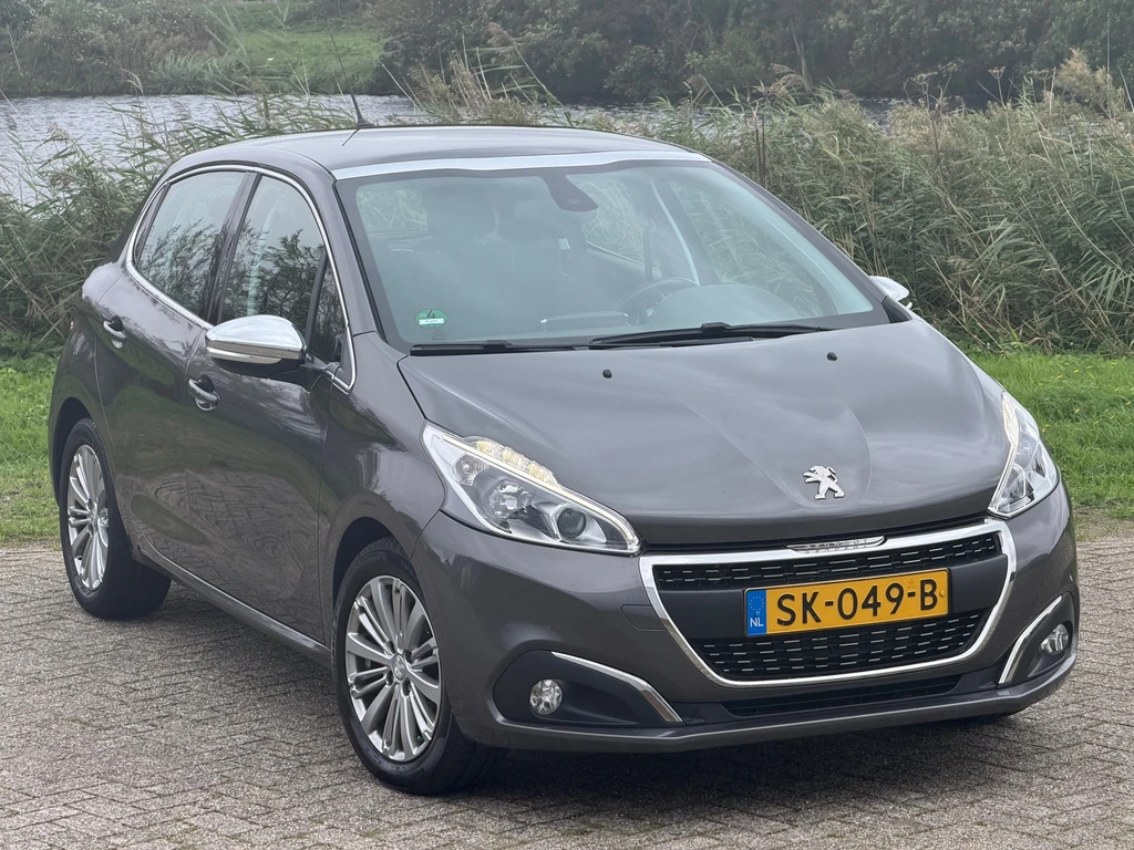 Peugeot 208 – foto 10