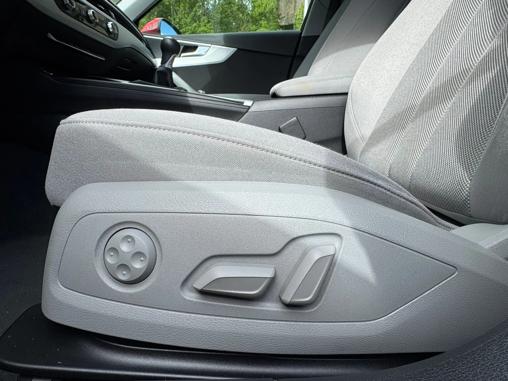 Audi A4 – foto 18