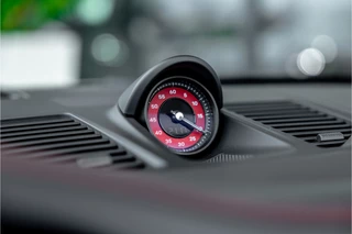 Porsche 911 – thumbnail 18
