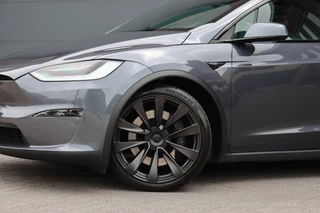 Tesla Model X – thumbnail 18