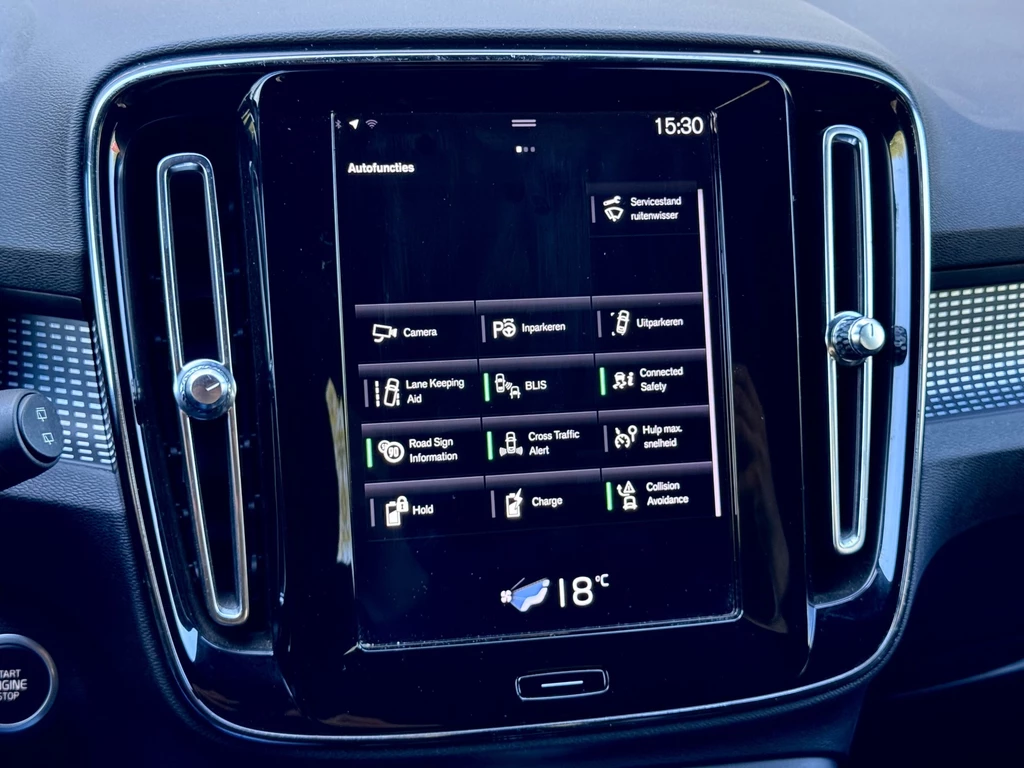 Volvo XC40 – foto 22