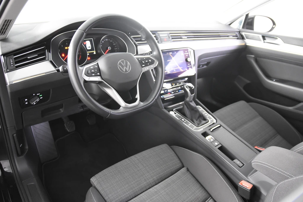 Volkswagen Passat – foto 15