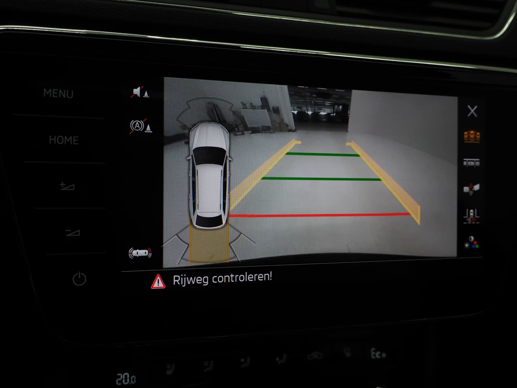 Škoda Superb – foto 34