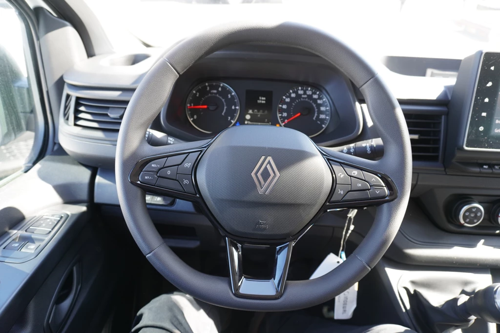 Renault Trafic – foto 12