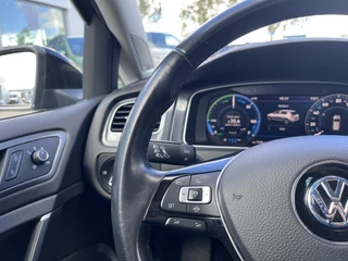 Volkswagen e-Golf – thumbnail 14