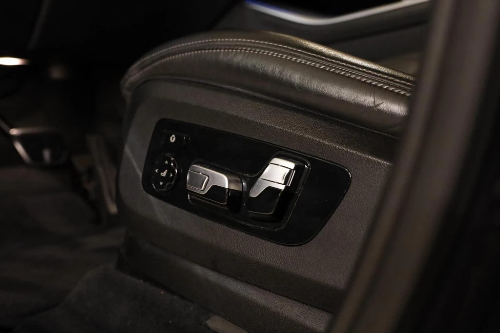 BMW X5 – foto 28