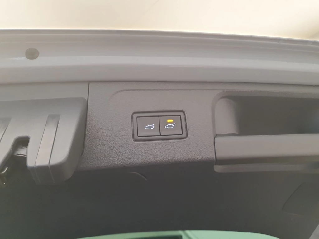 Volkswagen Passat – foto 28