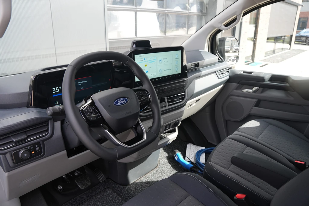 Ford E-Transit Custom – foto 17