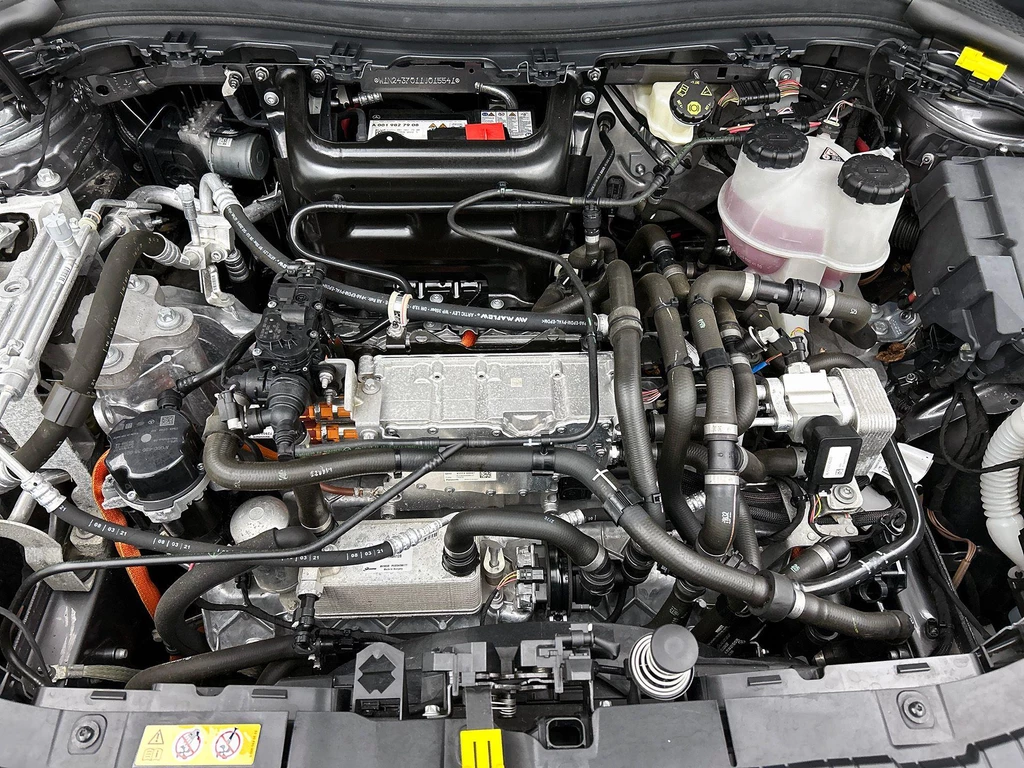 Mercedes-Benz EQA – foto 40