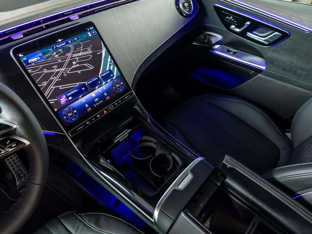 Mercedes-Benz EQE – foto 18