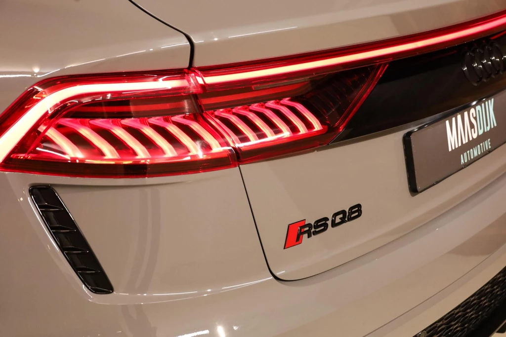Audi RSQ8 – foto 37
