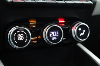 Renault Captur – thumbnail 26