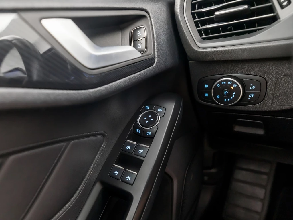 Ford Focus – foto 23