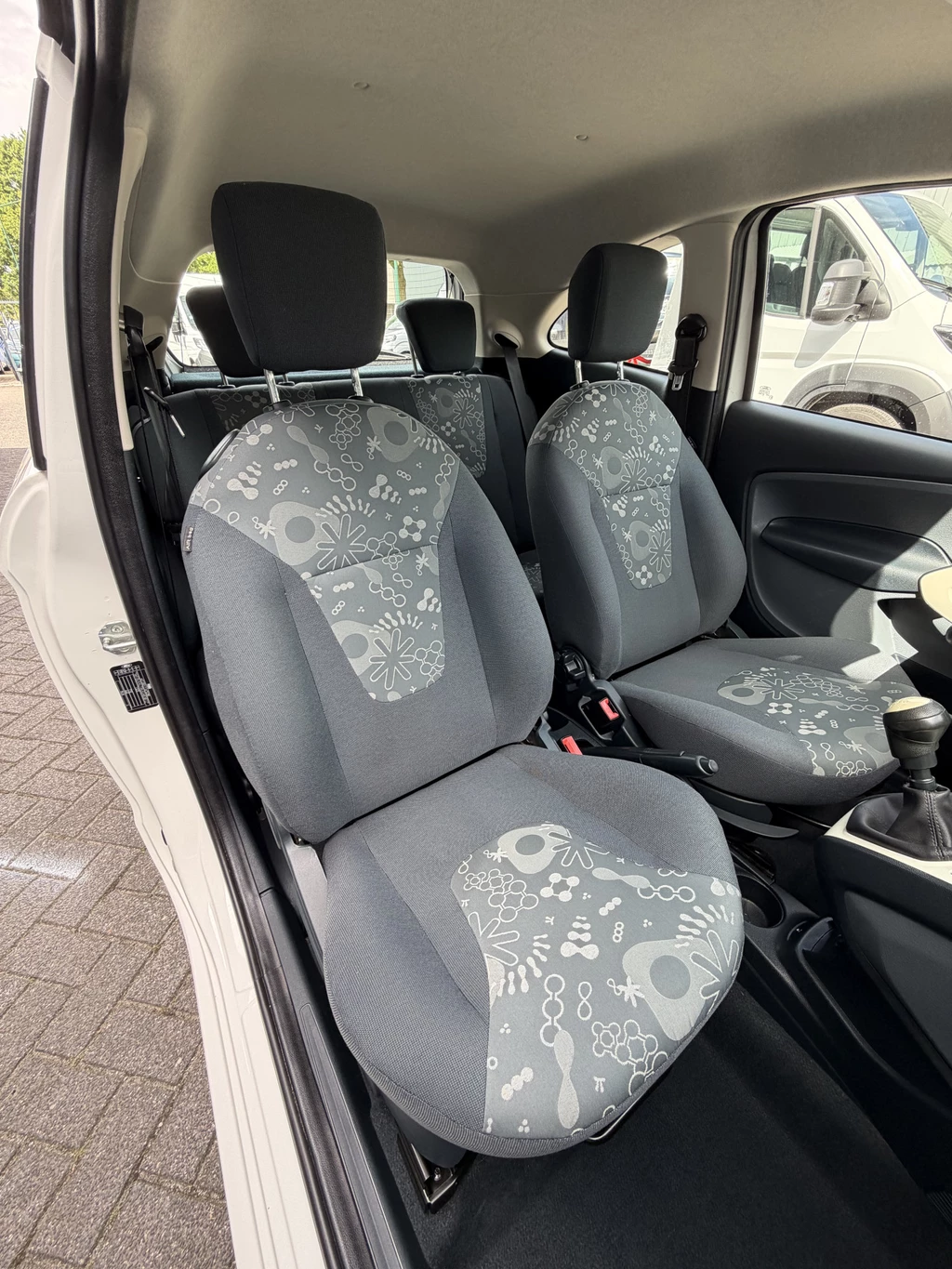 Ford Ka – foto 12