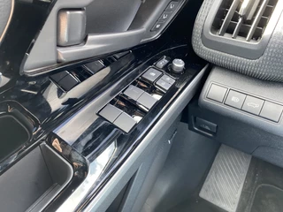 Subaru Solterra – thumbnail 27