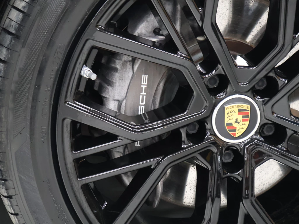 Porsche Taycan – foto 30