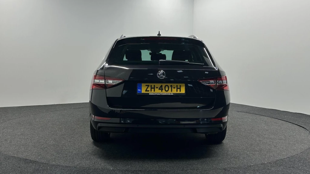 Škoda Superb – foto 4