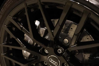 Audi R8 – thumbnail 23