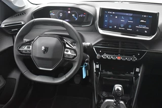 Peugeot 208 – thumbnail 12