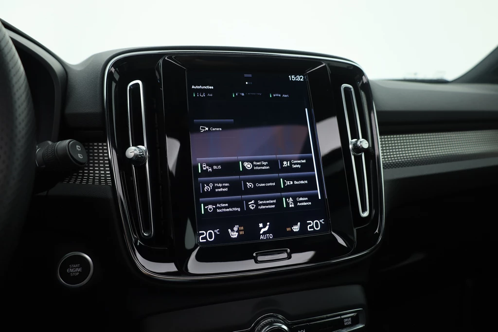 Volvo XC40 – foto 25