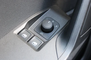 SEAT Ibiza – thumbnail 24