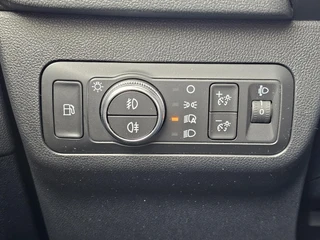 Ford Kuga – thumbnail 14