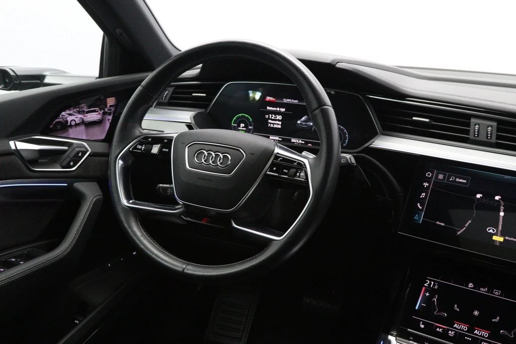 Audi e-tron – foto 11