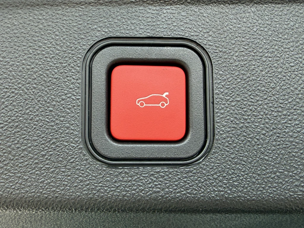 Jeep Avenger – foto 13