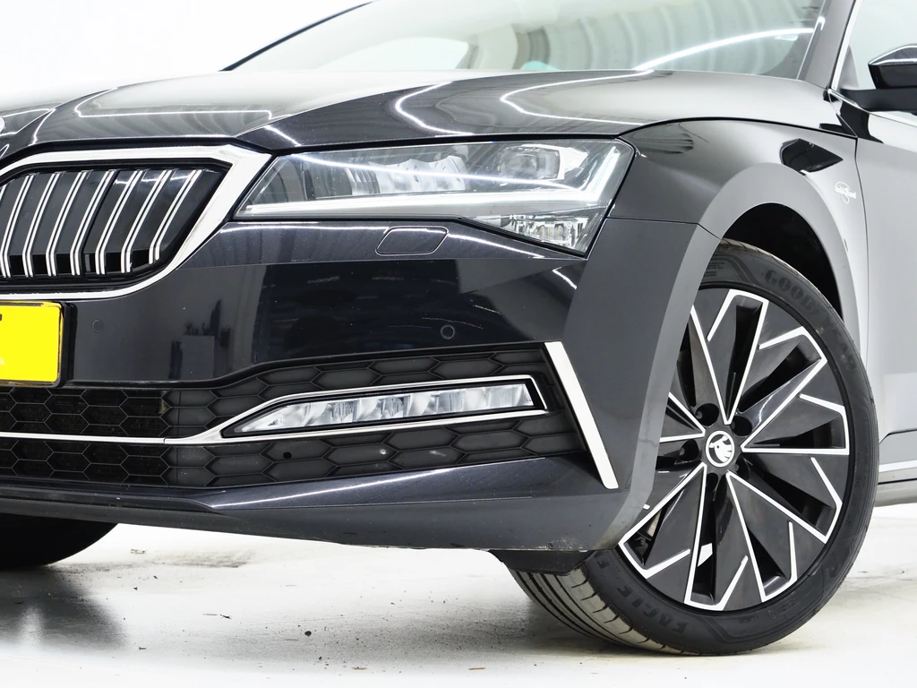 Škoda Superb – foto 11