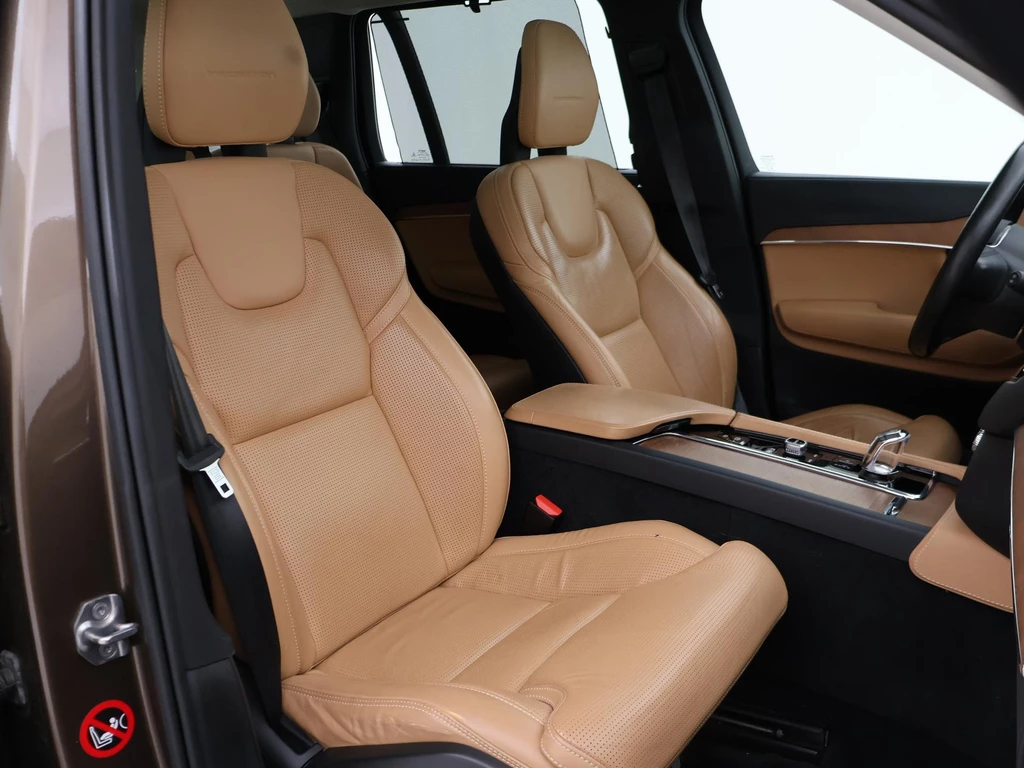 Volvo XC90 – foto 9