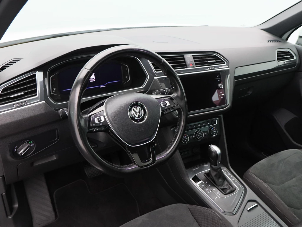 Volkswagen Tiguan – foto 9