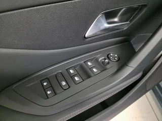 Peugeot 308 – thumbnail 10