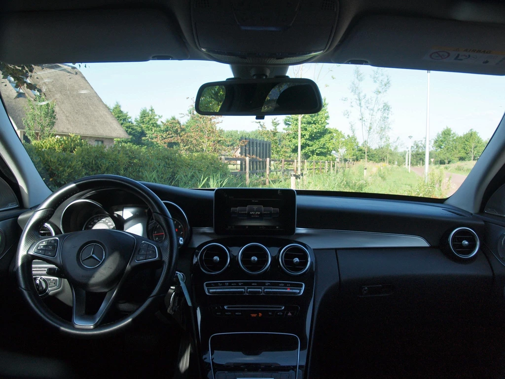 Mercedes-Benz C-Klasse – foto 12