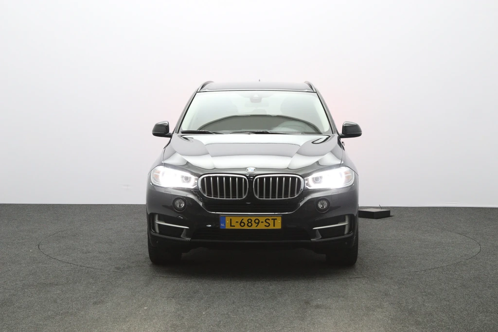 BMW X5 – foto 9