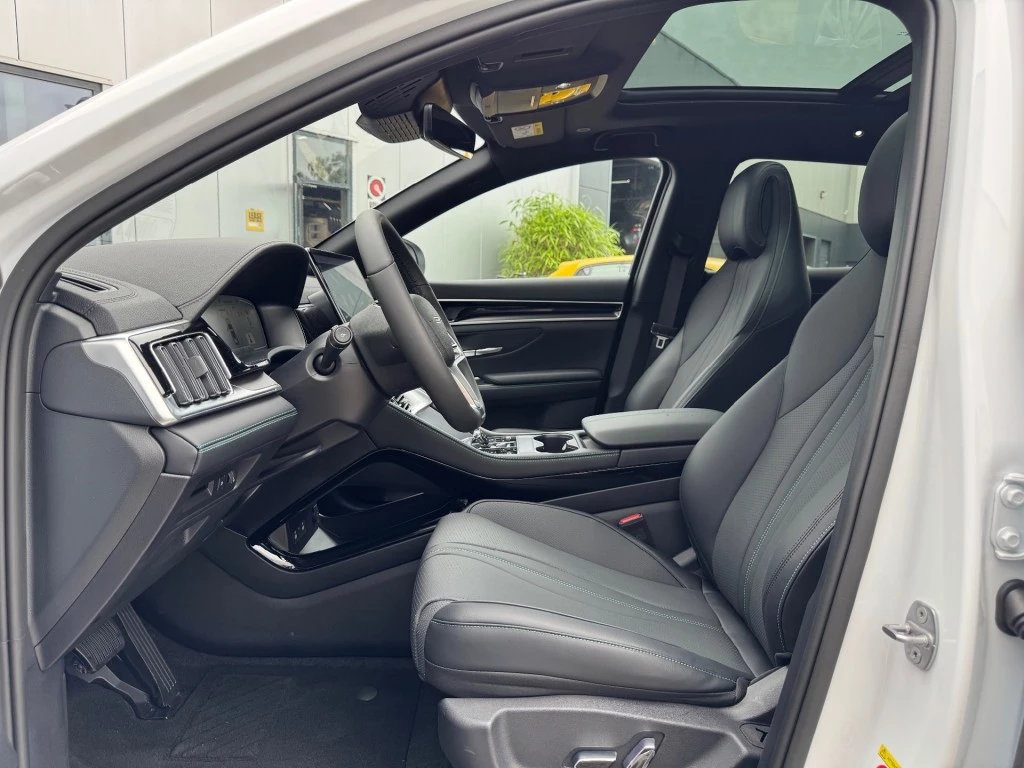 BYD SEAL – foto 28