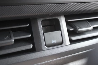 Ford Transit Custom – thumbnail 32