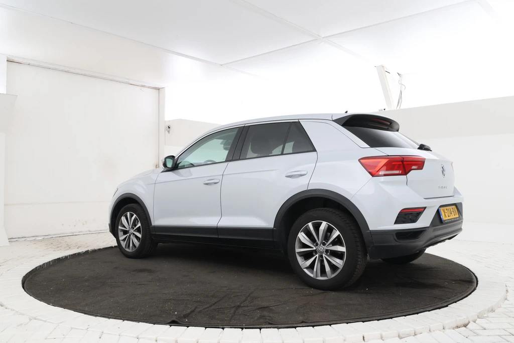 Volkswagen T-Roc – foto 3