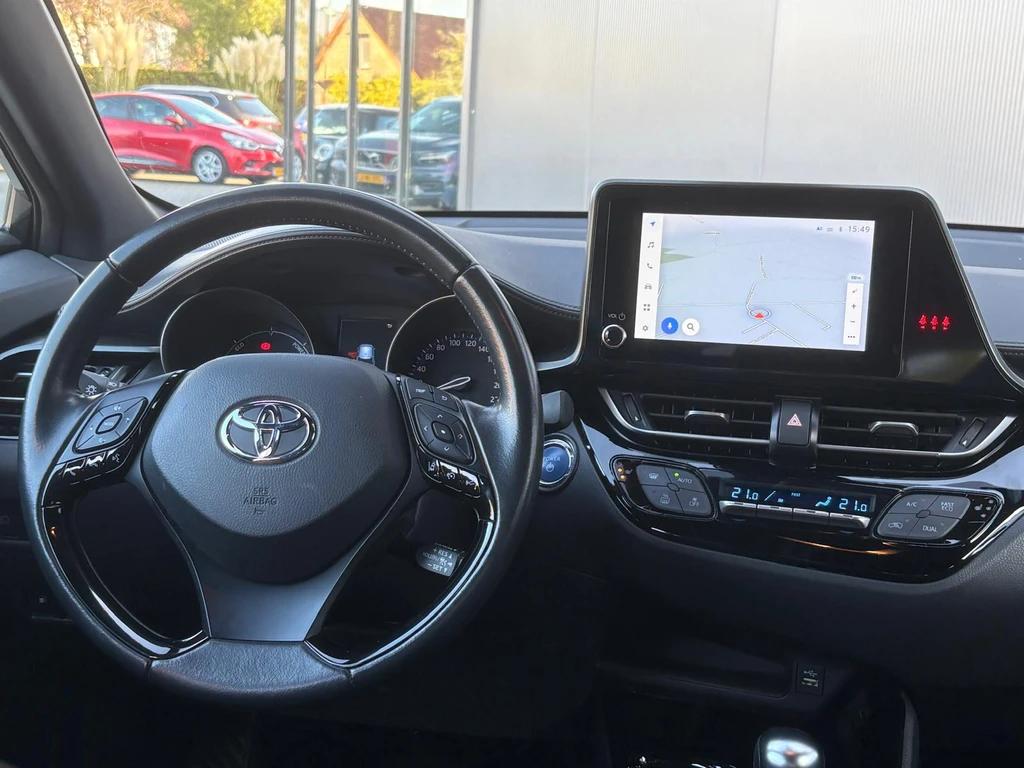 Toyota C-HR – foto 16