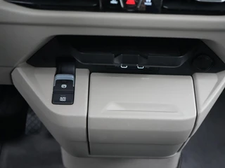 Volkswagen Multivan – thumbnail 28